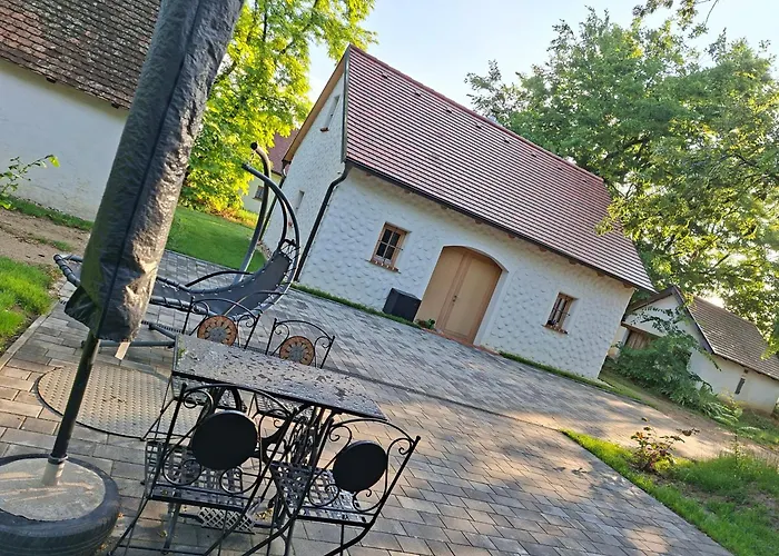 Apartment Weinkeller Gehringer Guntersdorf